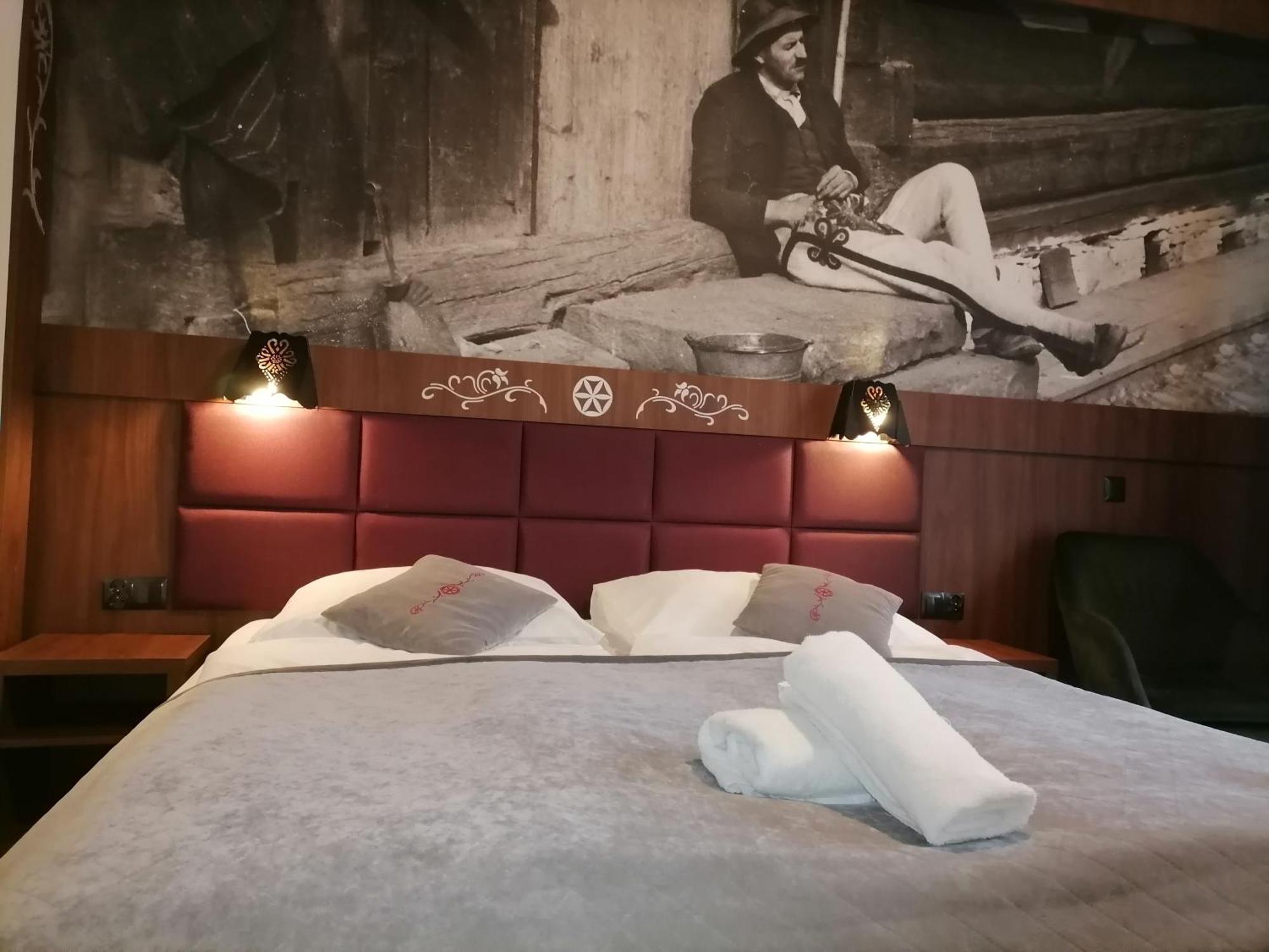 Deluxe Double or Twin Room Balcony